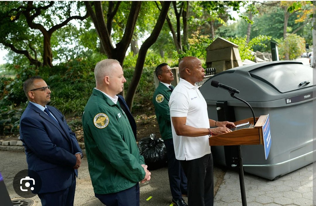 Mayor Adams Expands Trash Containerization to Brooklyn Community District 2