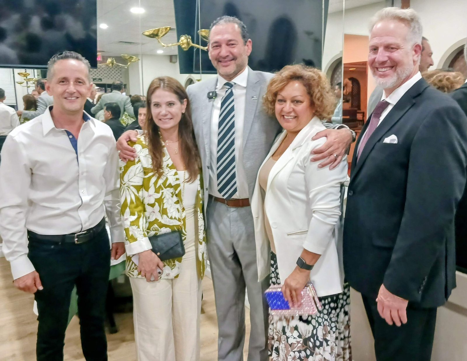 State Comptroller candidate Joseph Hernandez visits Morris Park